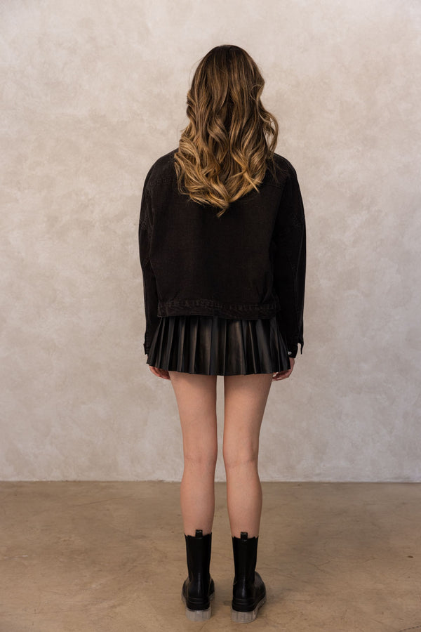 I PLEATED THE CHIC SKIRT- BLACK