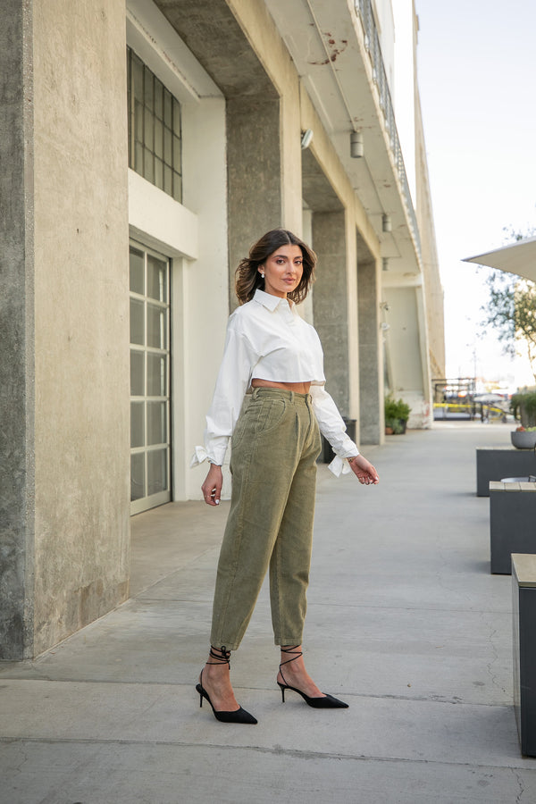 LETTING LOOSE CORDUROY SLOUCH PANTS- OLIVE