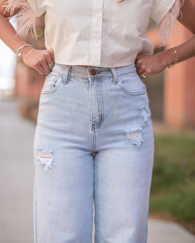 MATERIAL GIRL MOM JEANS- LIGHT WASH